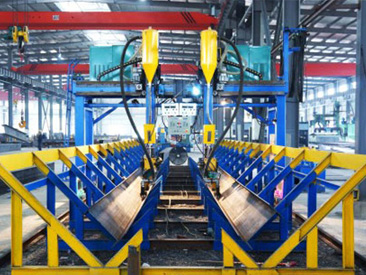 龍門自動焊接機